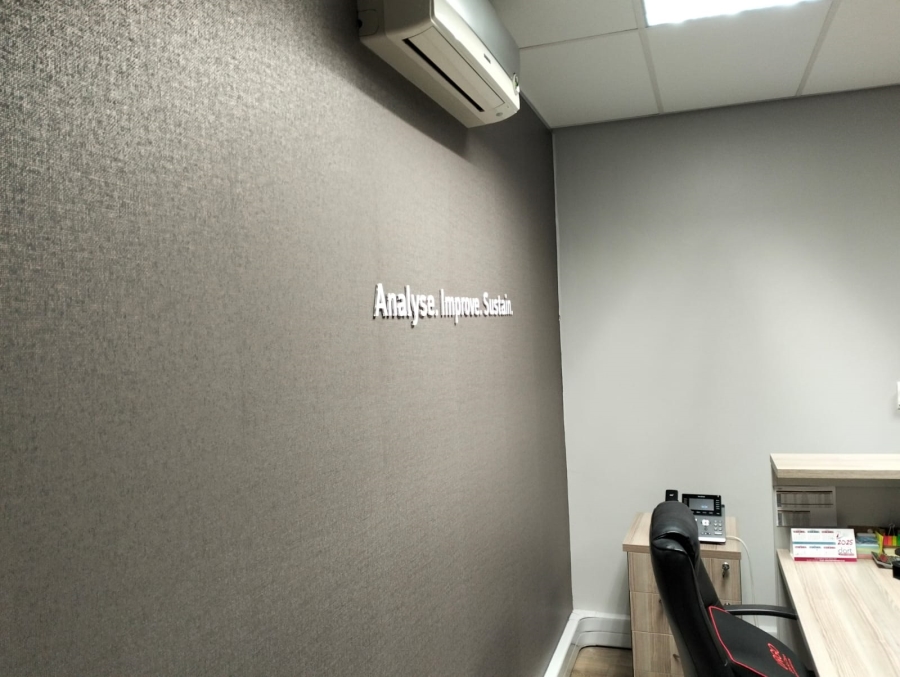 Commercial Property for Sale in Door De Kraal Western Cape